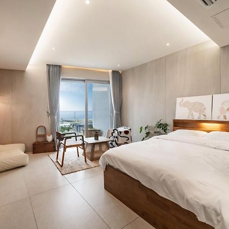 Goseong Gyeoulbada Ocean View Pension Luaran gambar